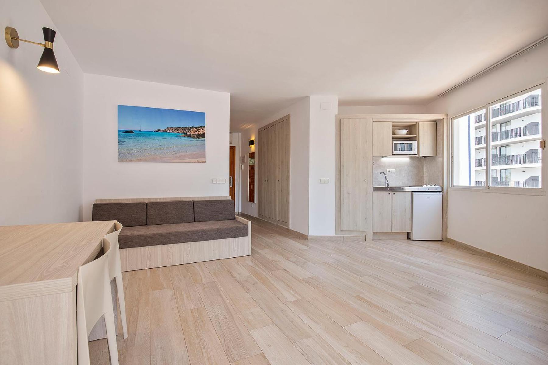 Sunside Ibiza Studios - Only Adults- Formerly Known As Central Park Sant Antoni de Portmany Exterior foto