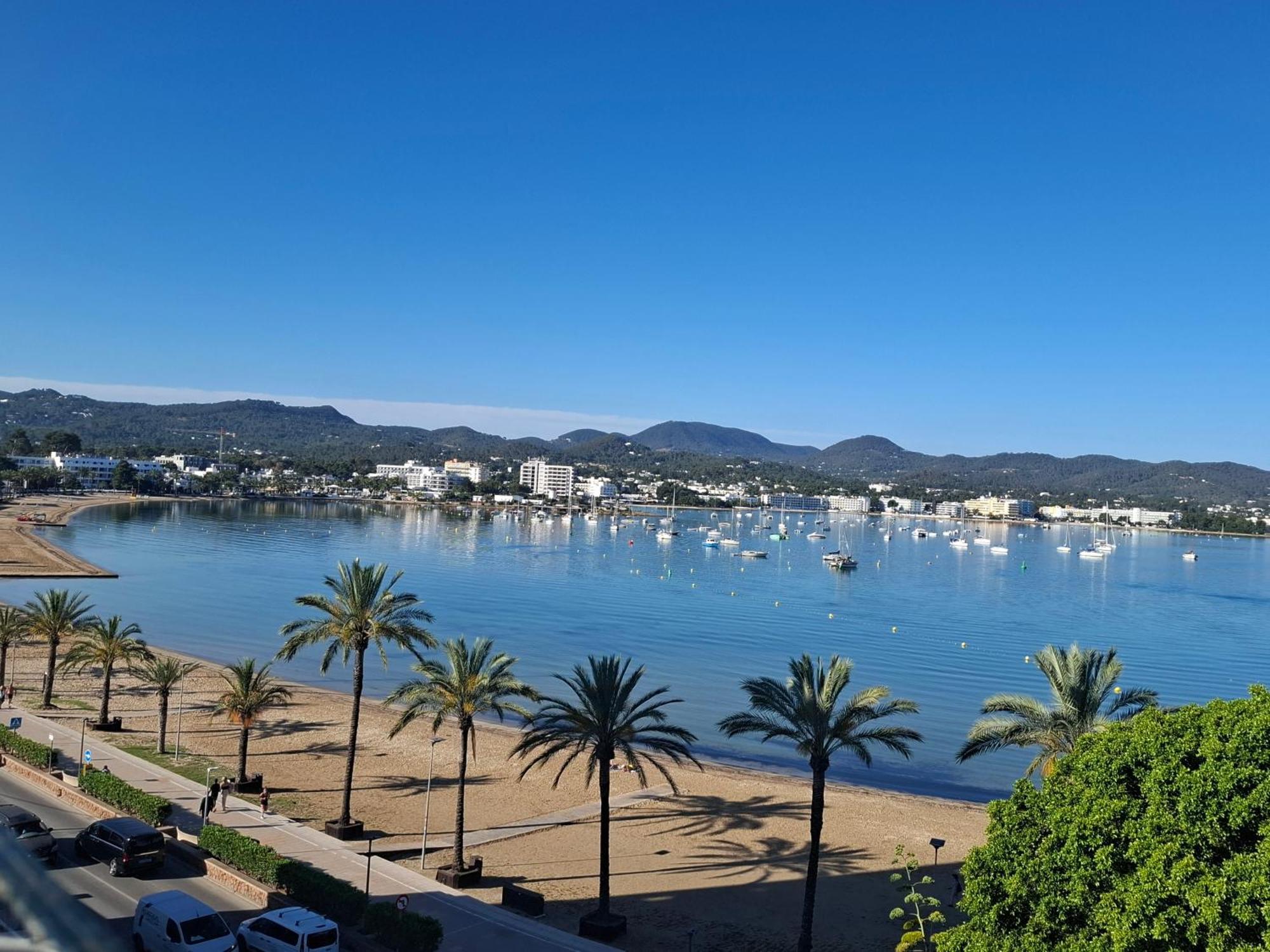 Sunside Ibiza Studios - Only Adults- Formerly Known As Central Park Sant Antoni de Portmany Exterior foto